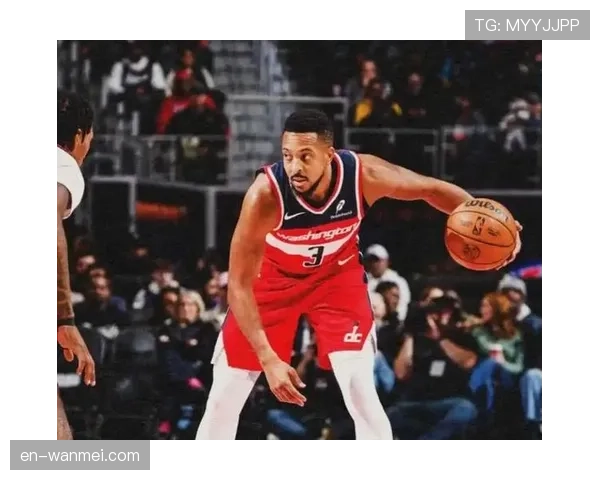 奇才米德尔顿麦科勒姆关键三分 爆冷击败雄鹿止住连败颓势